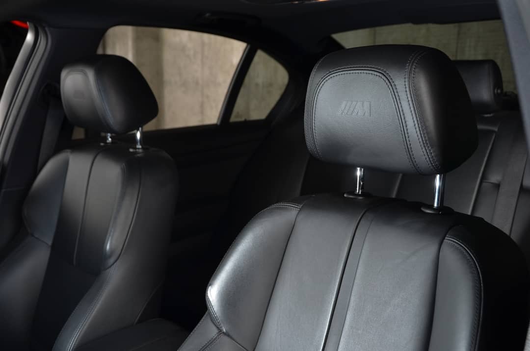 2011 BMW M3 — photo 23