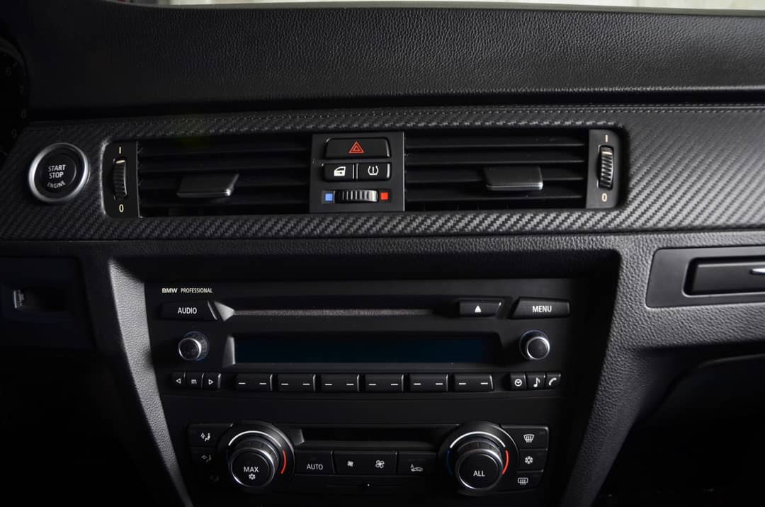 2011 BMW M3 — photo 26