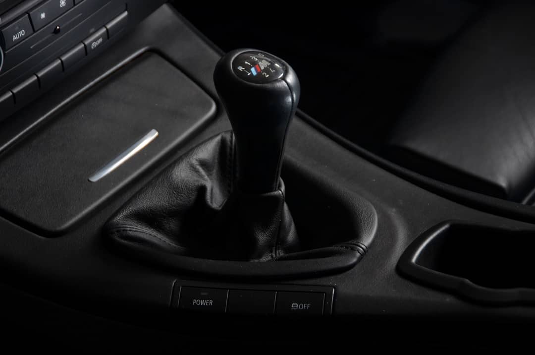 2011 BMW M3 — photo 27