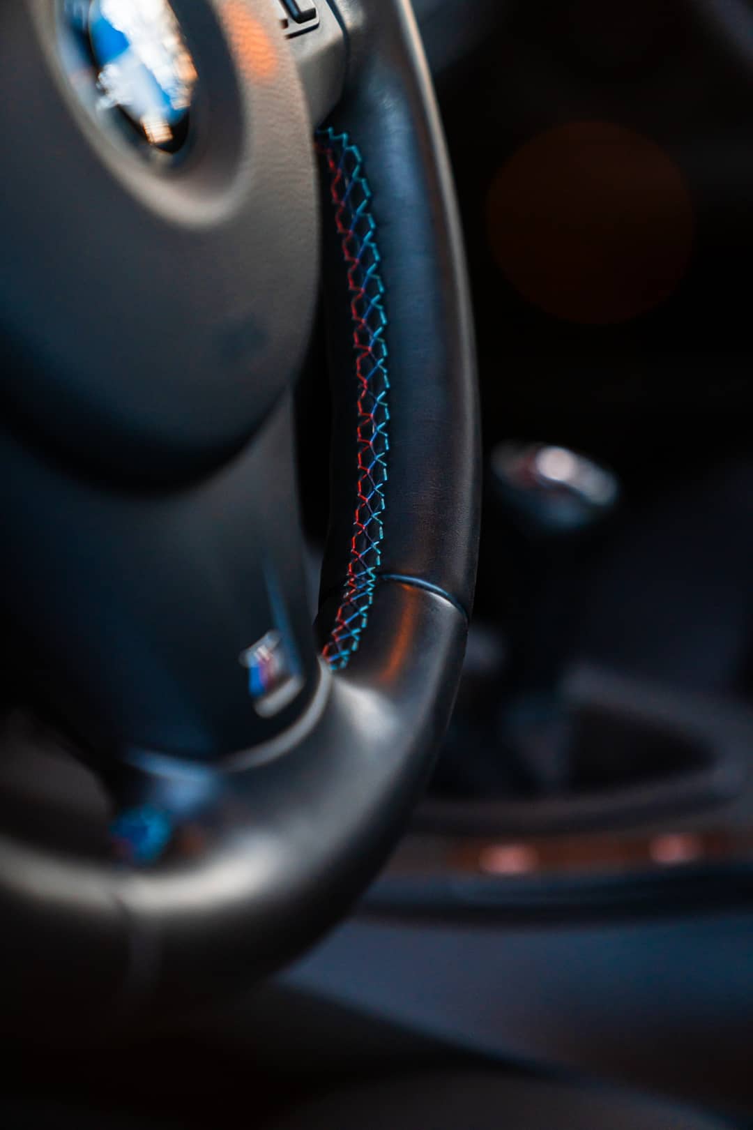 2011 BMW M3 — photo 5
