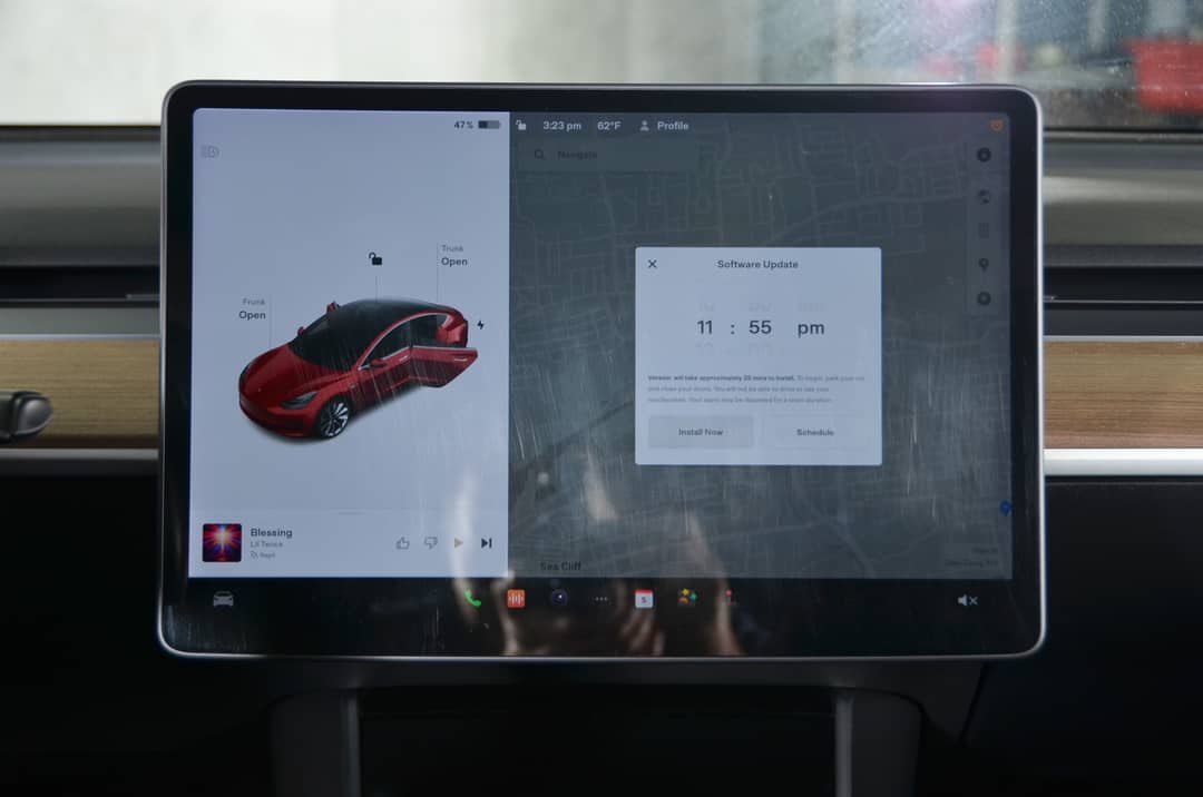 2018 Tesla Model 3 Long Range — photo 16