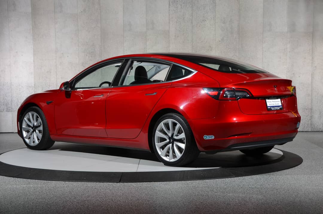 2018 Tesla Model 3 Long Range — photo 4