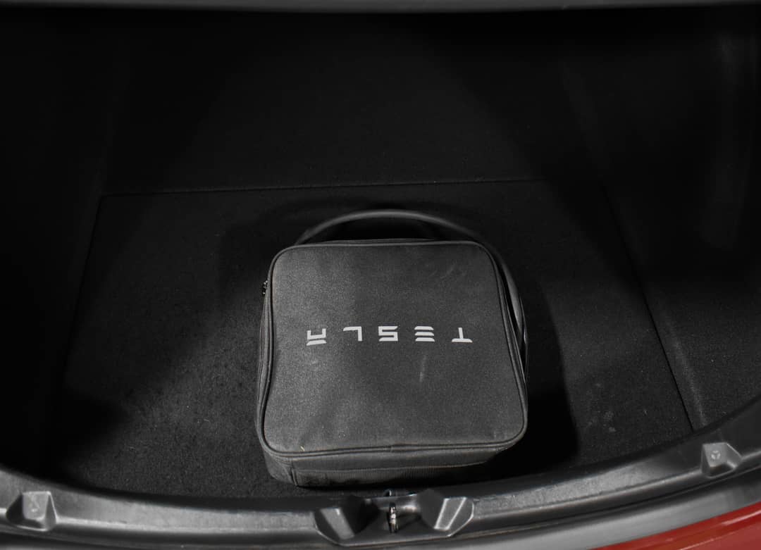 2018 Tesla Model 3 Long Range — photo 9