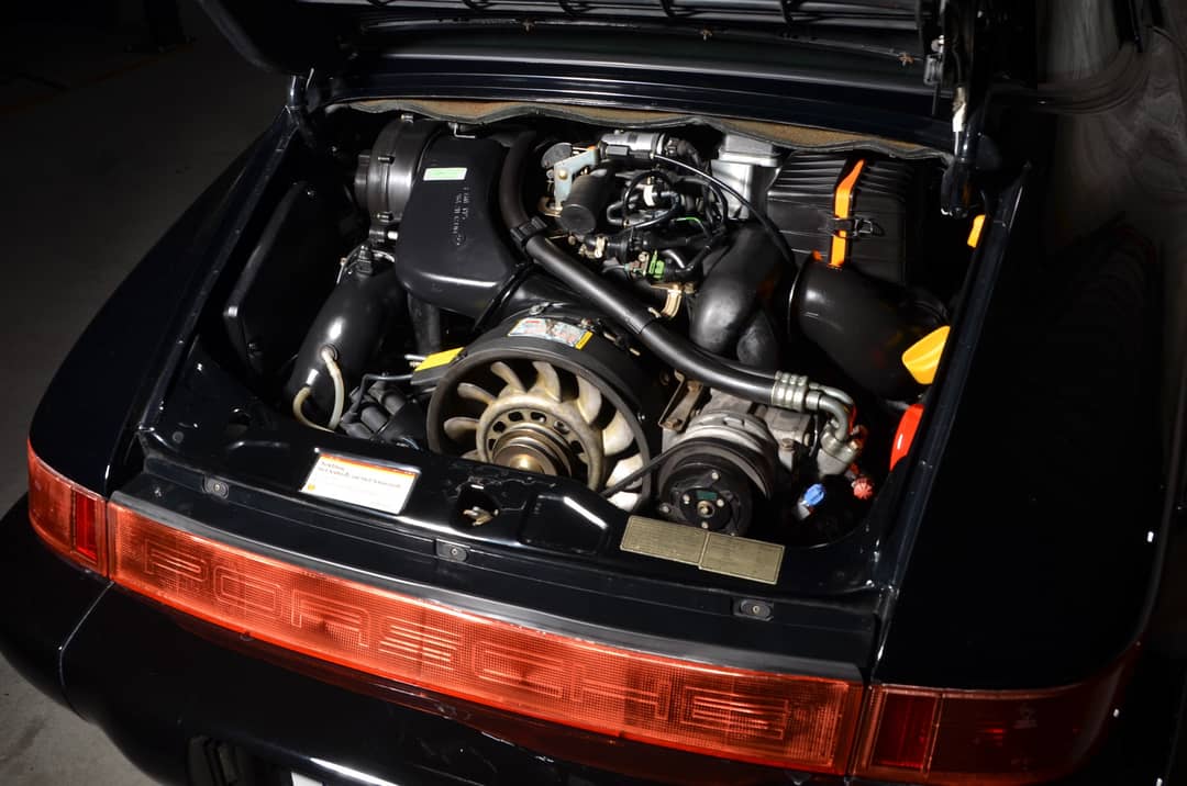 1992 Porsche 911 Carrera 2 Targa — photo 17