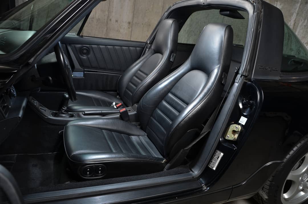 1992 Porsche 911 Carrera 2 Targa — photo 24