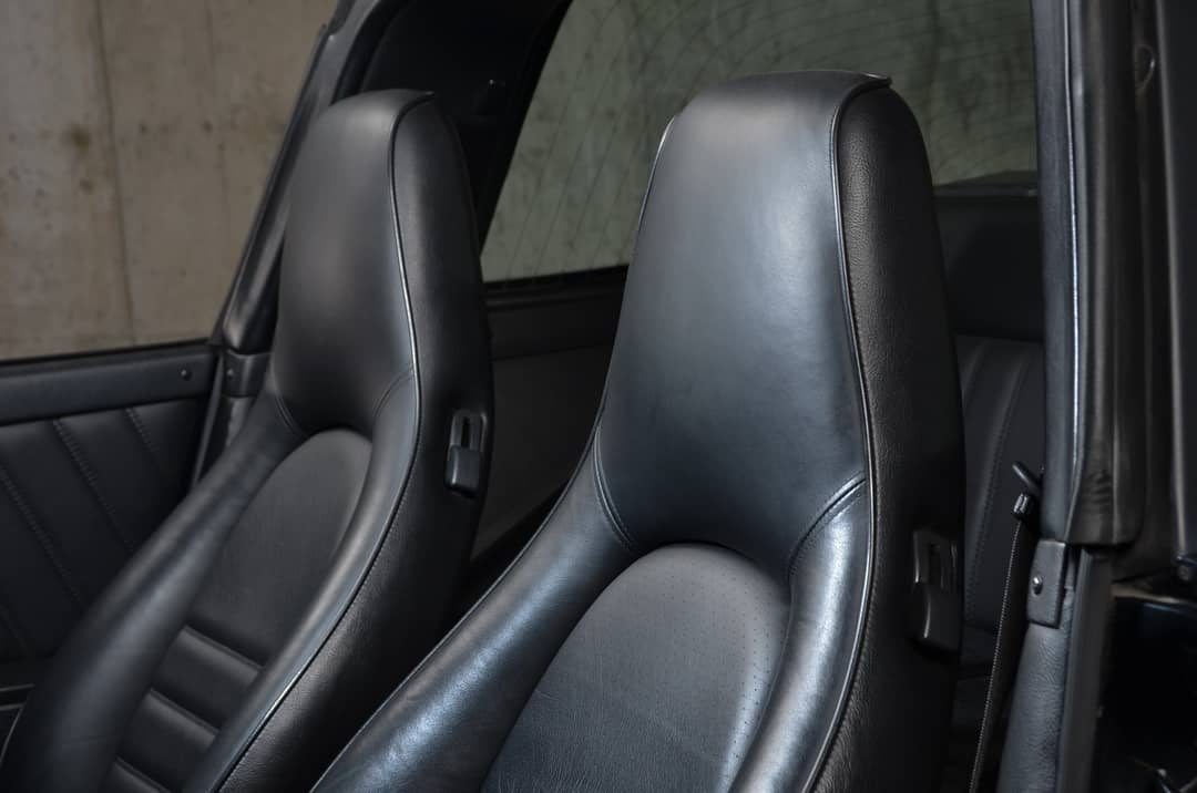 1992 Porsche 911 Carrera 2 Targa — photo 25