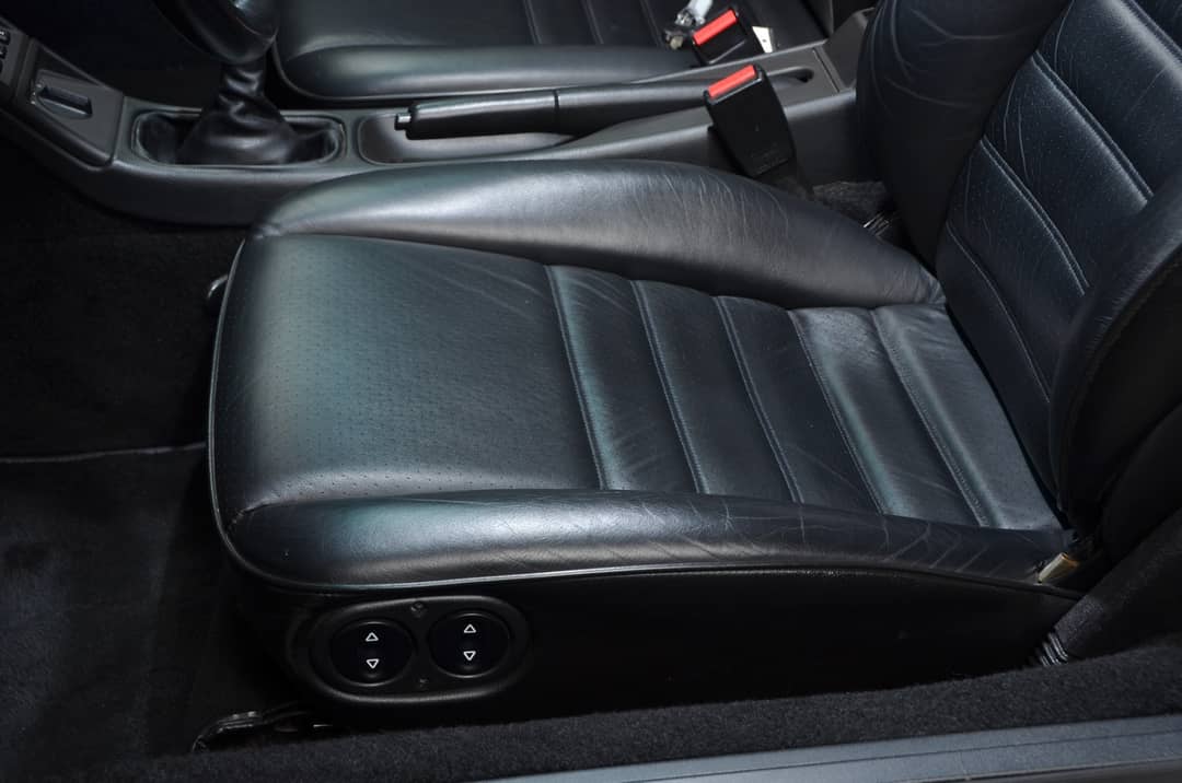1992 Porsche 911 Carrera 2 Targa — photo 26