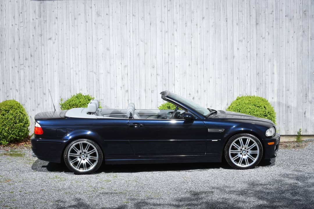 2002 BMW M3 CONVERTIBLE 6-SPEED MANUAL — photo 2