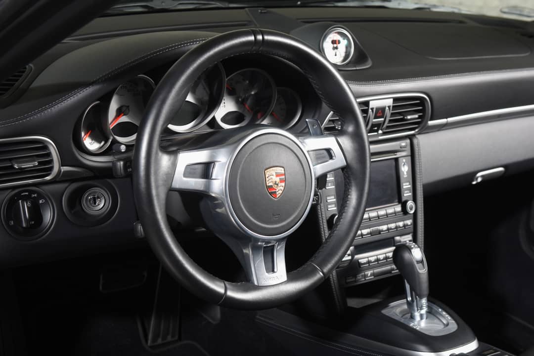 2012 Porsche 911 Turbo S — photo 17