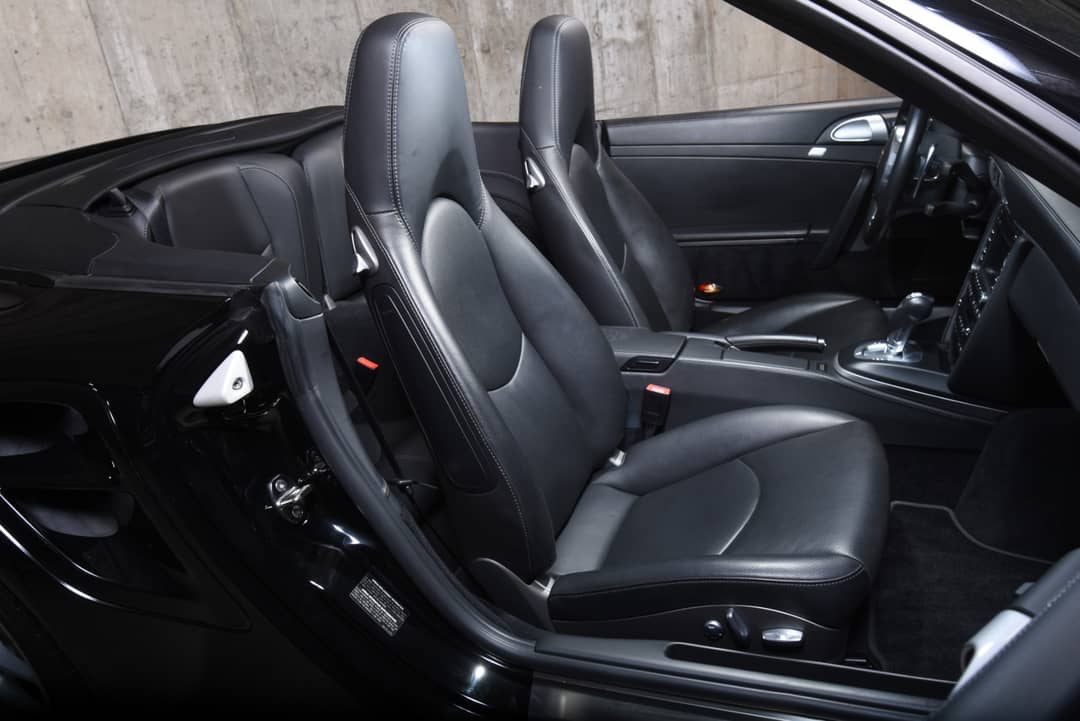 2012 Porsche 911 Turbo S — photo 26