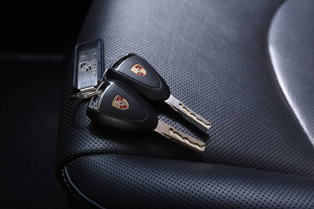 2012 Porsche 911 Turbo S — photo 38
