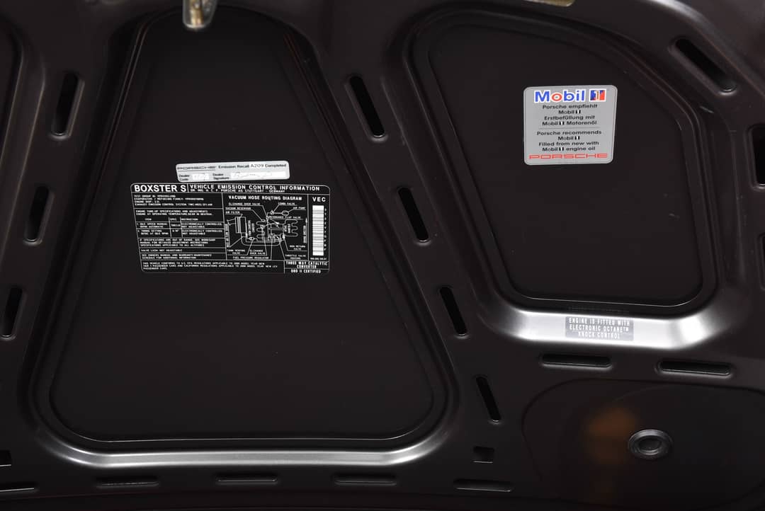 2000 Porsche Boxster — photo 19