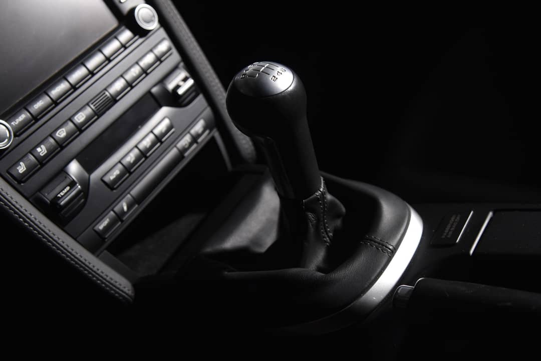 2010 Porsche 911 Carrera 4S — photo 22