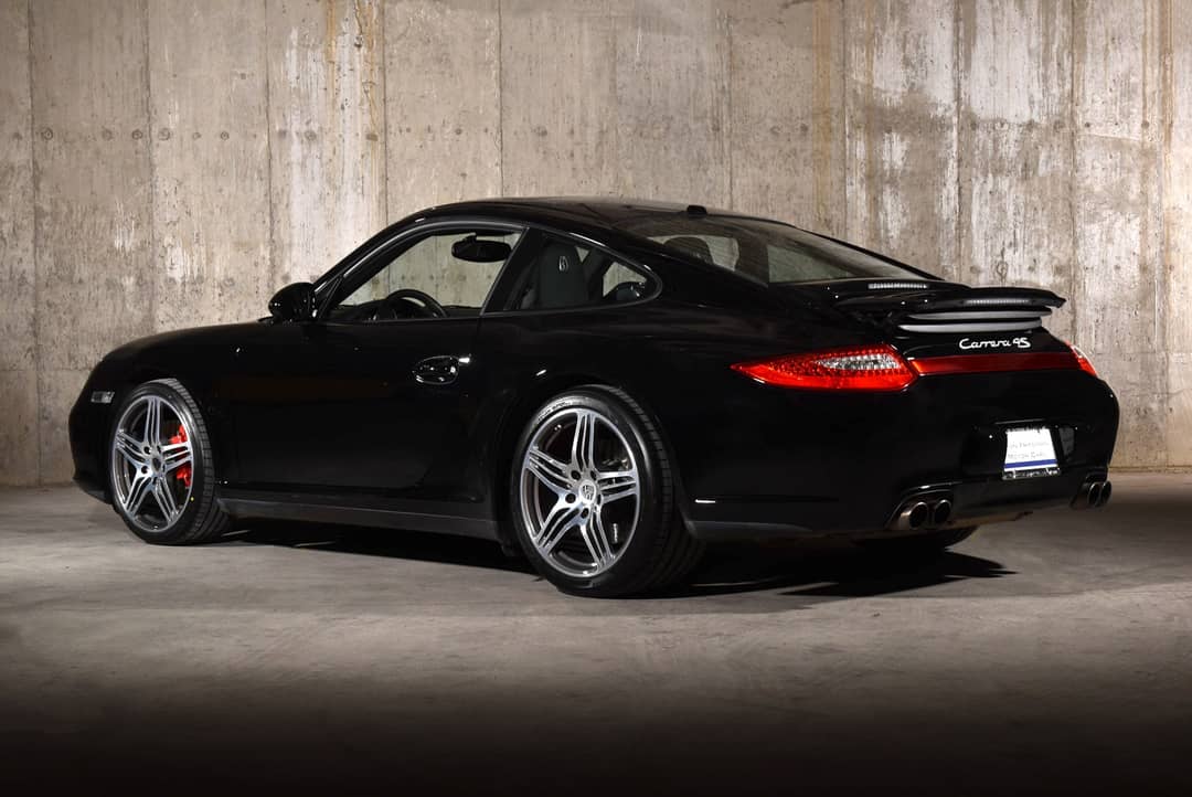 2010 Porsche 911 Carrera 4S — photo 4