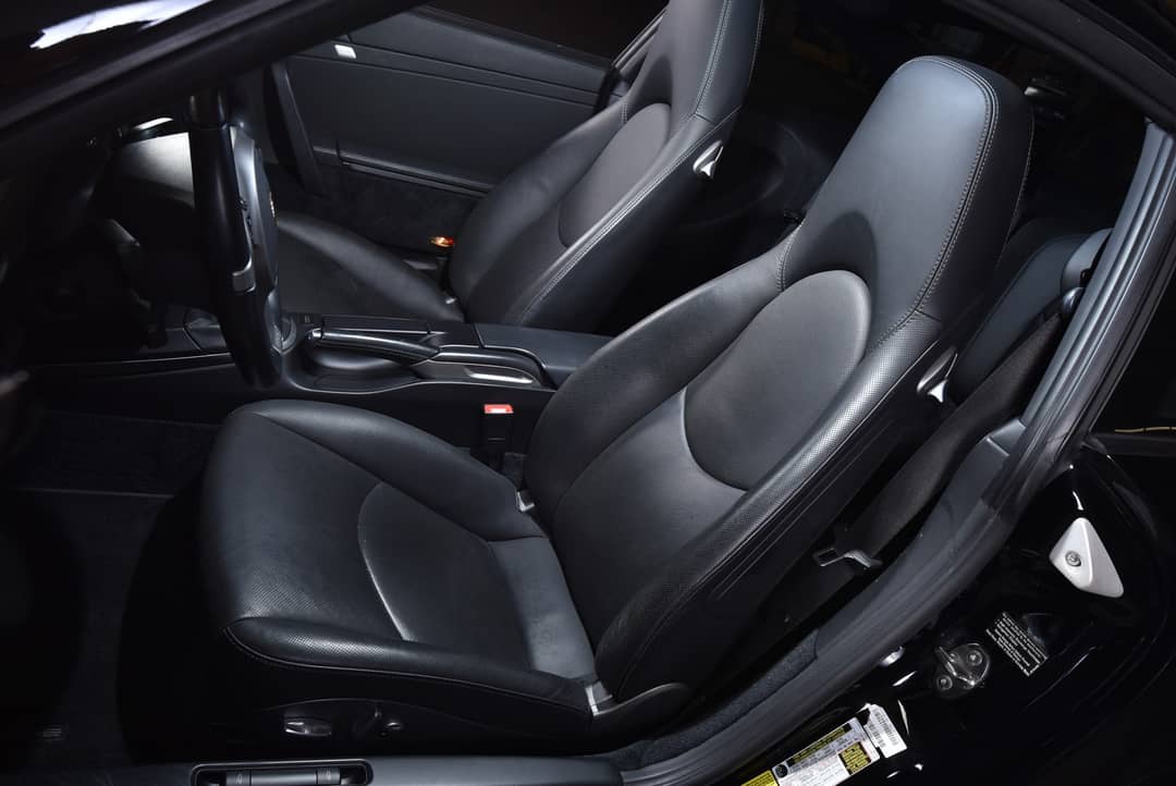 2010 Porsche 911 Carrera 4S — photo 34
