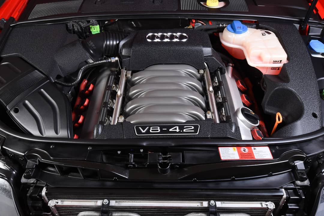 2004 Audi S4 quattro — photo 36