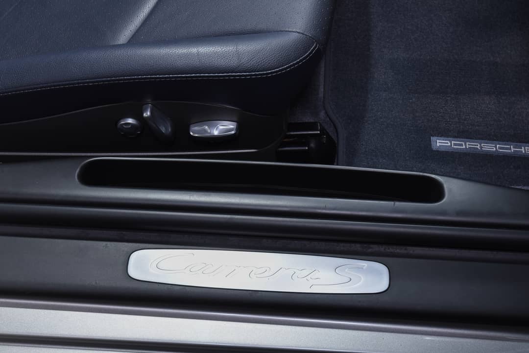 2011 Porsche 911 Carrera S — photo 41