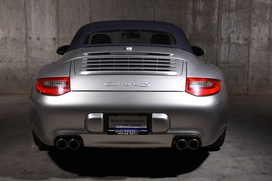 2011 Porsche 911 Carrera S — photo 9