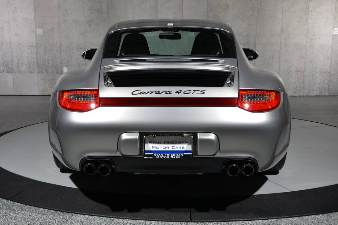 2012 Porsche 911 Carrera 4 GTS — photo 17