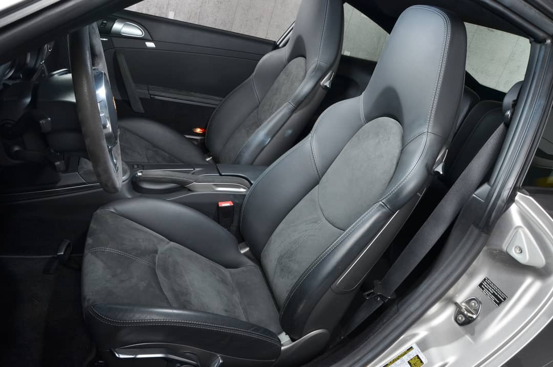 2012 Porsche 911 Carrera 4 GTS — photo 28