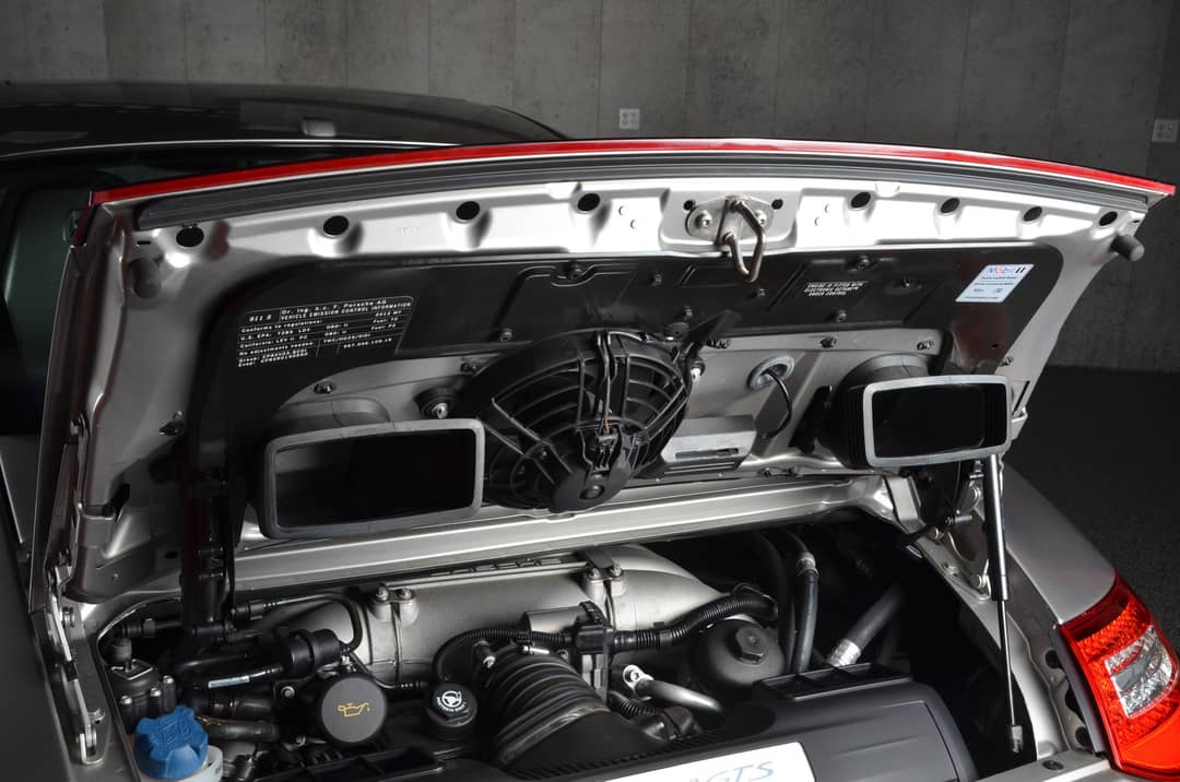 2012 Porsche 911 Carrera 4 GTS — photo 7