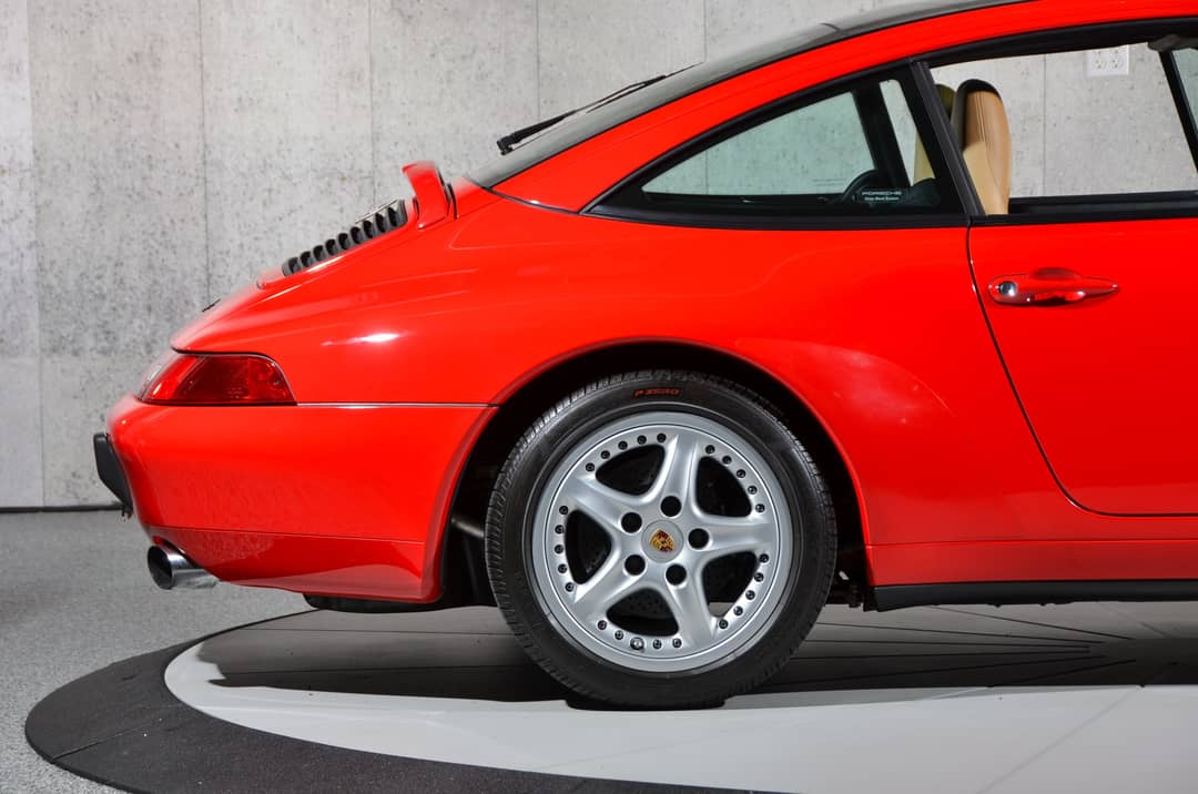 1997 Porsche 911 Carrera — photo 32