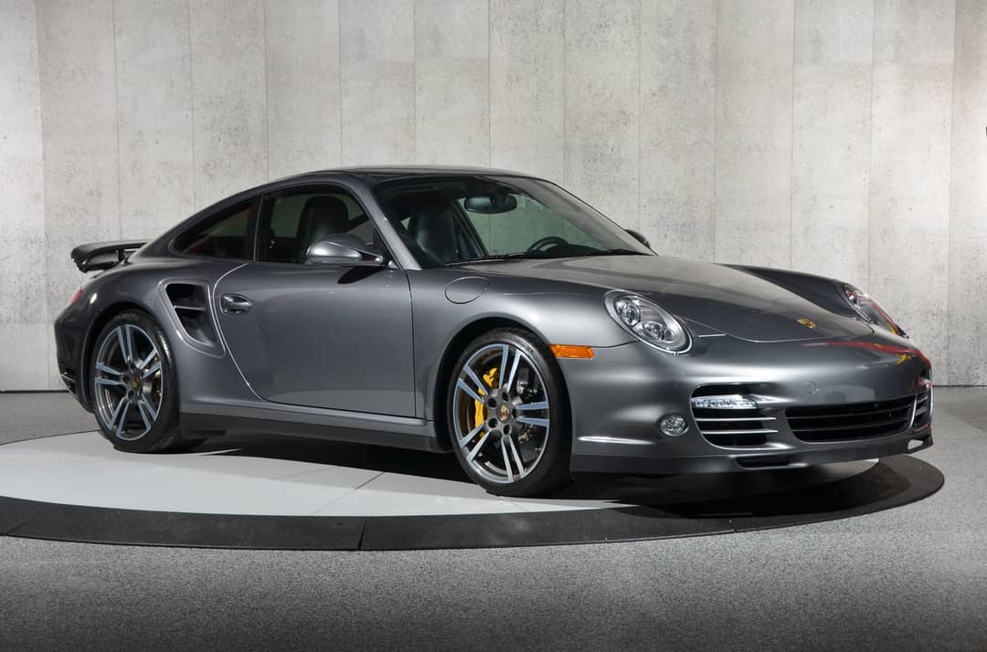 2013 Porsche 911 Turbo S — photo 2