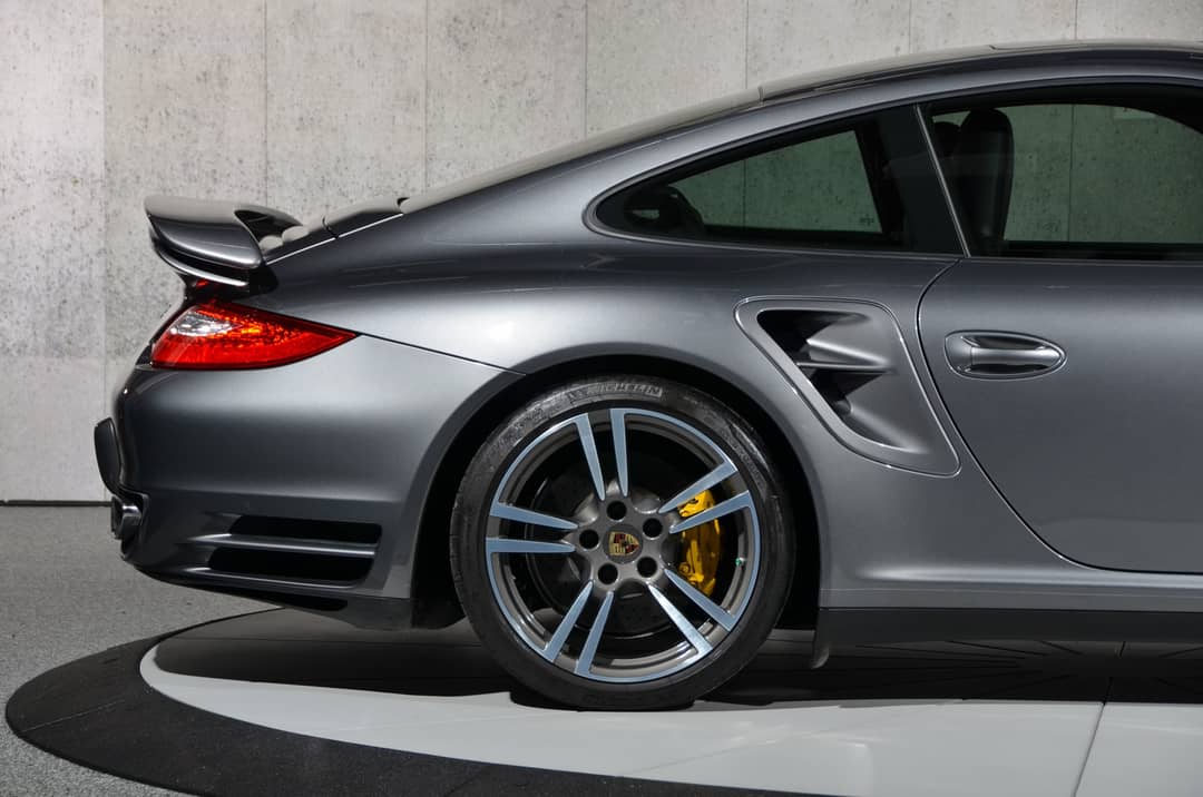 2013 Porsche 911 Turbo S — photo 23