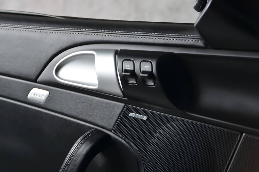 2013 Porsche 911 Turbo S — photo 29