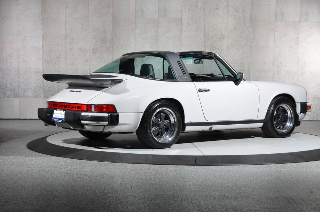 1986 Porsche 911 Carrera Targa — photo 16