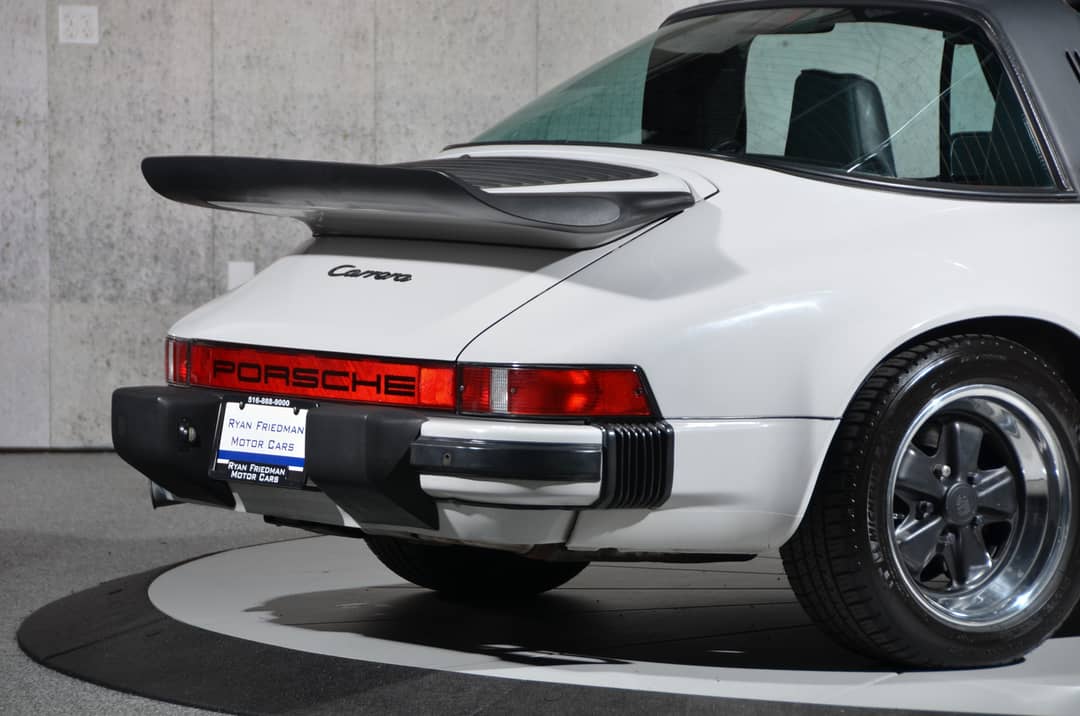 1986 Porsche 911 Carrera Targa — photo 17