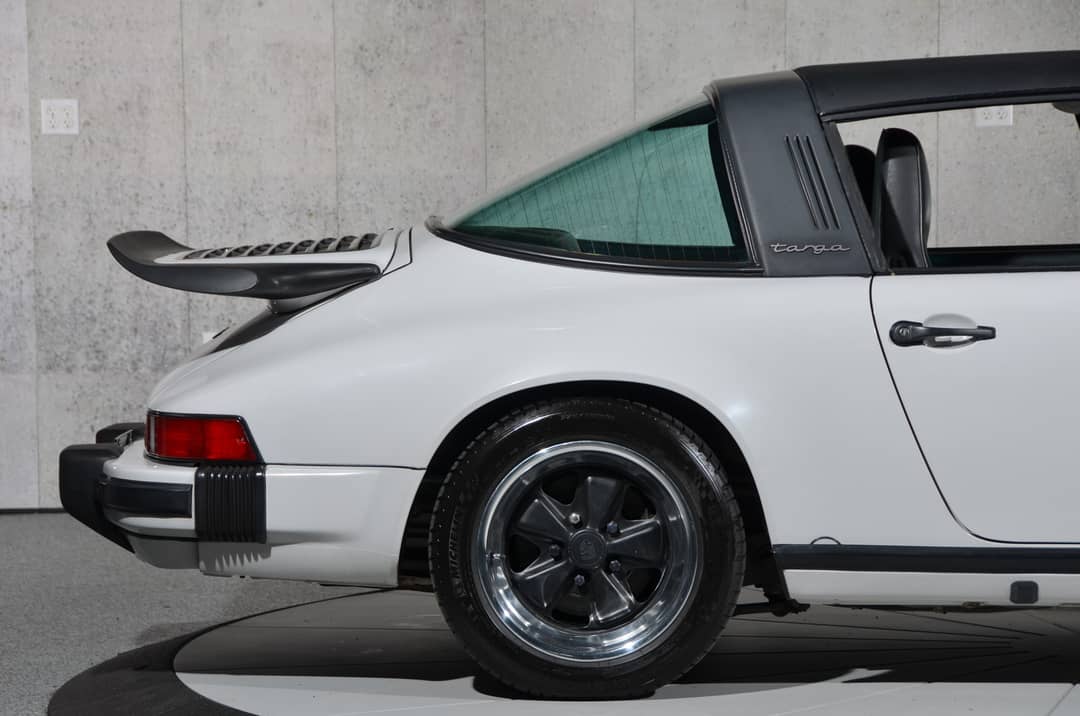 1986 Porsche 911 Carrera Targa — photo 25