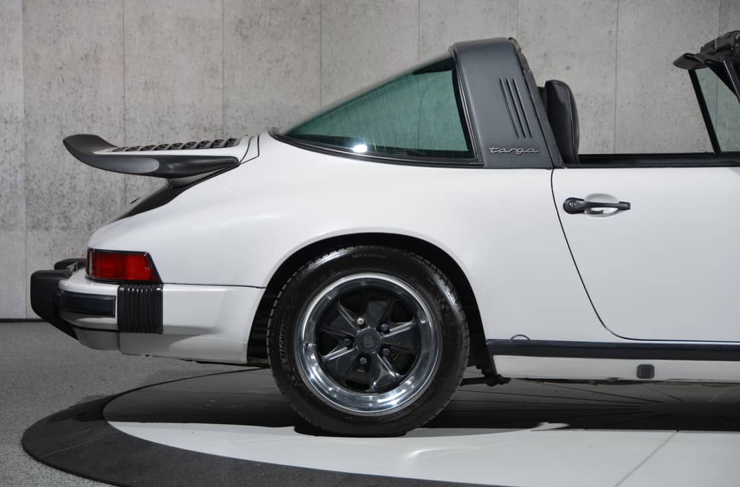 1986 Porsche 911 Carrera Targa — photo 26