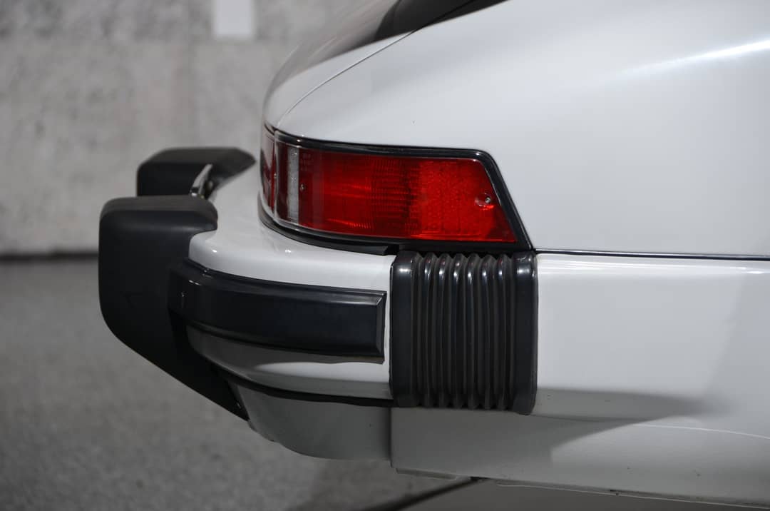 1986 Porsche 911 Carrera Targa — photo 27
