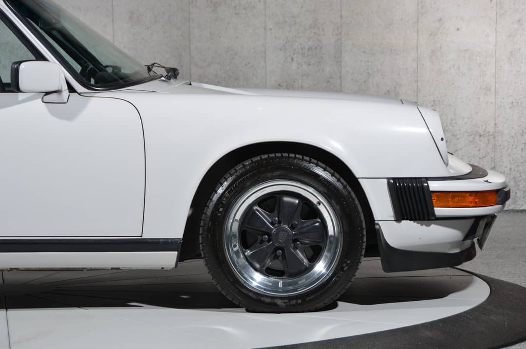 1986 Porsche 911 Carrera Targa — photo 28