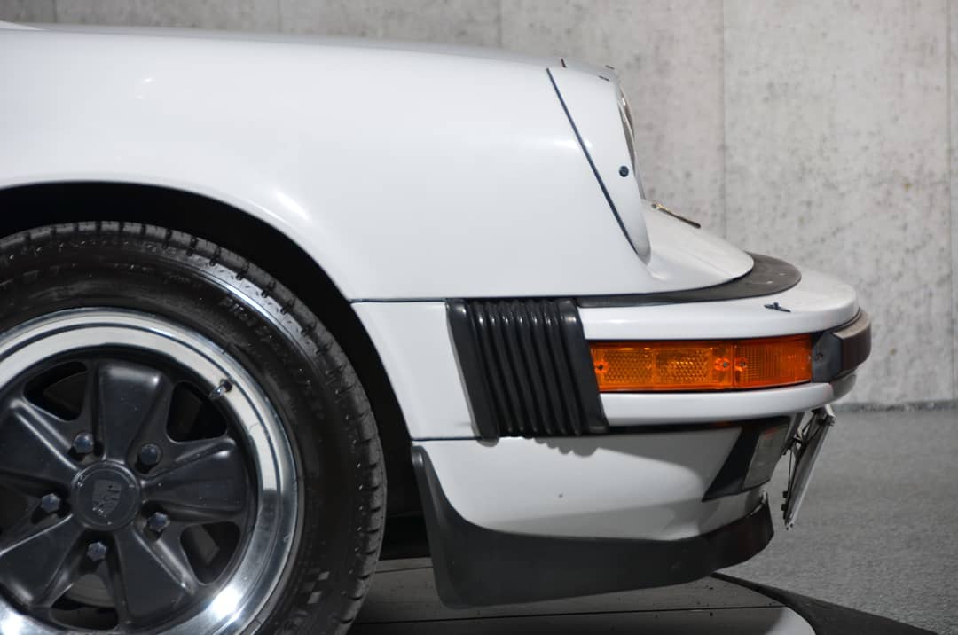 1986 Porsche 911 Carrera Targa — photo 29