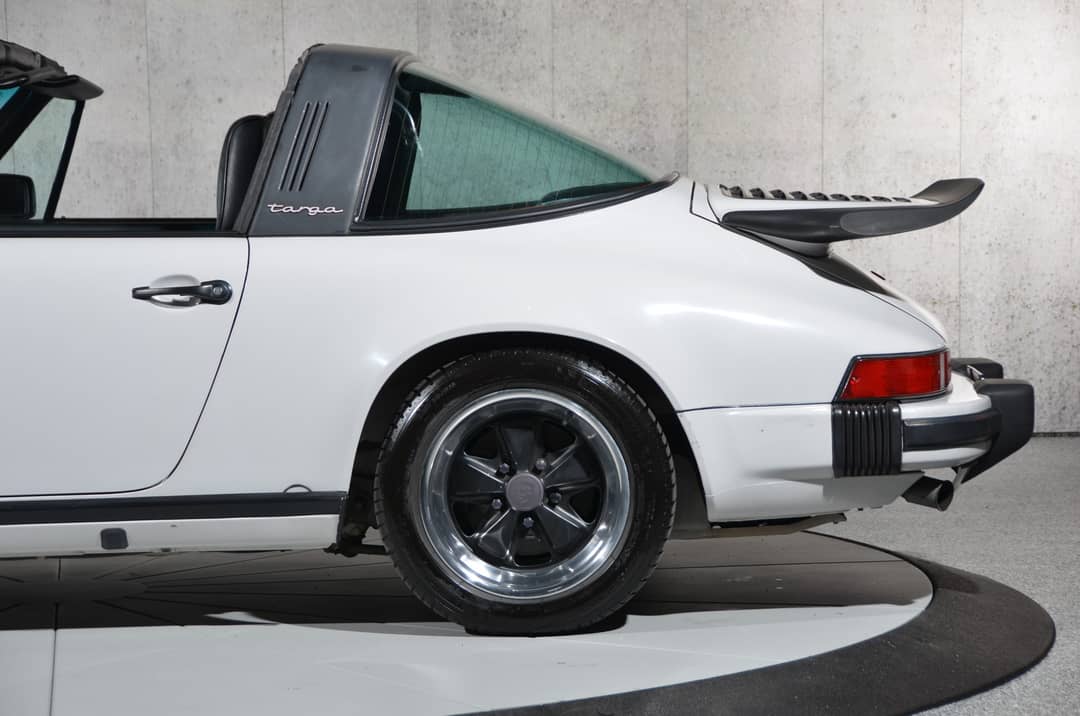 1986 Porsche 911 Carrera Targa — photo 33