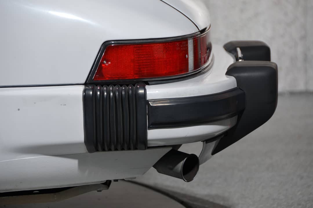 1986 Porsche 911 Carrera Targa — photo 35
