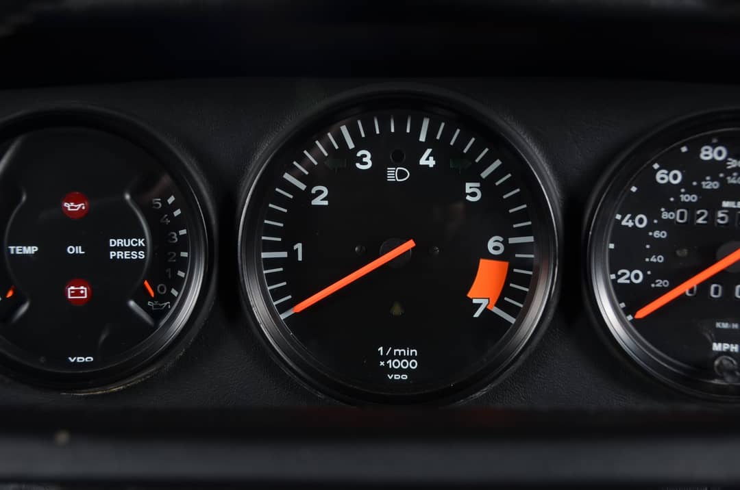 1986 Porsche 911 Carrera Targa — photo 48