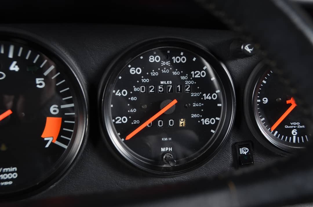 1986 Porsche 911 Carrera Targa — photo 49