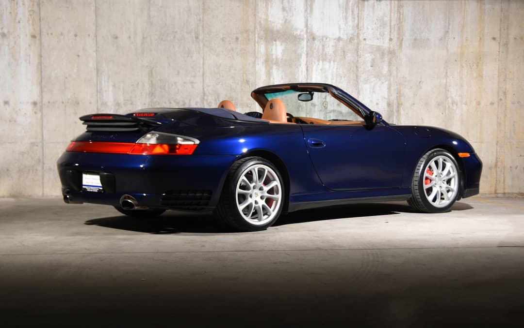 2004 Porsche 911 Carrera 4S — photo 11