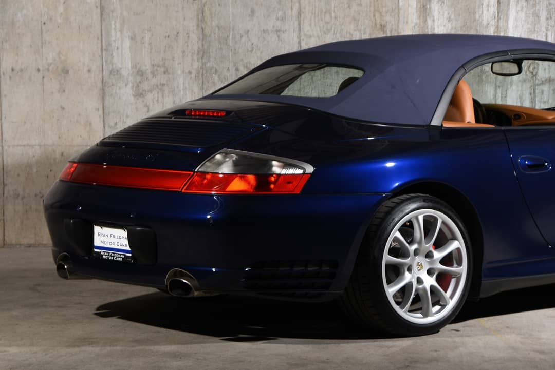 2004 Porsche 911 Carrera 4S — photo 13
