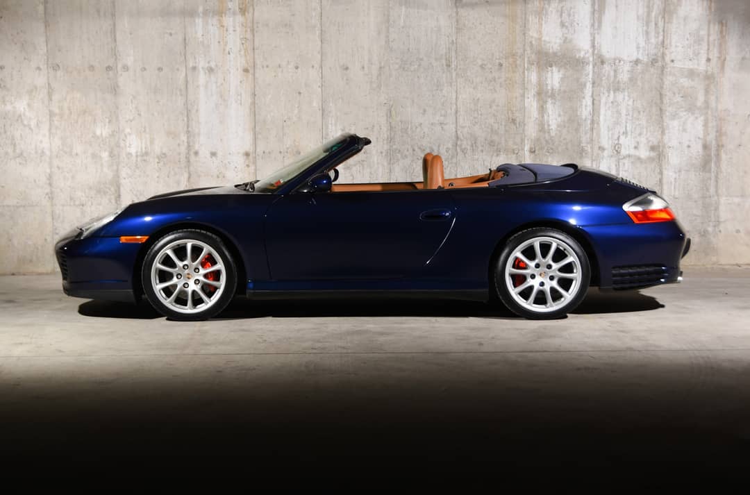 2004 Porsche 911 Carrera 4S — photo 23