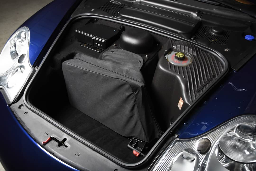 2004 Porsche 911 Carrera 4S — photo 29