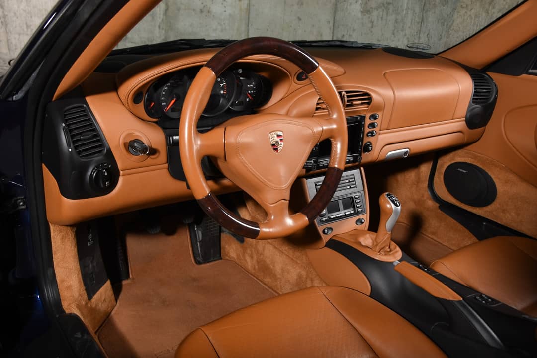 2004 Porsche 911 Carrera 4S — photo 33