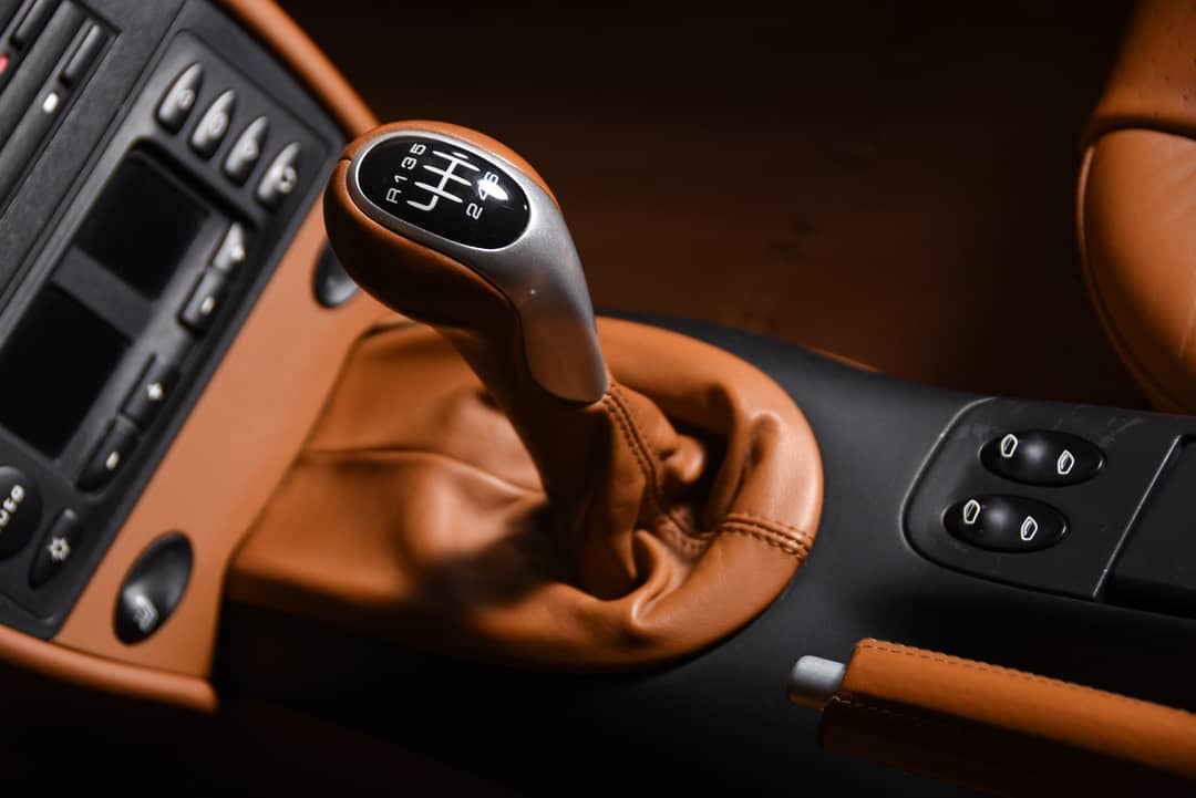2004 Porsche 911 Carrera 4S — photo 40