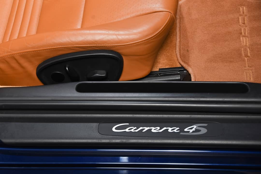 2004 Porsche 911 Carrera 4S — photo 46