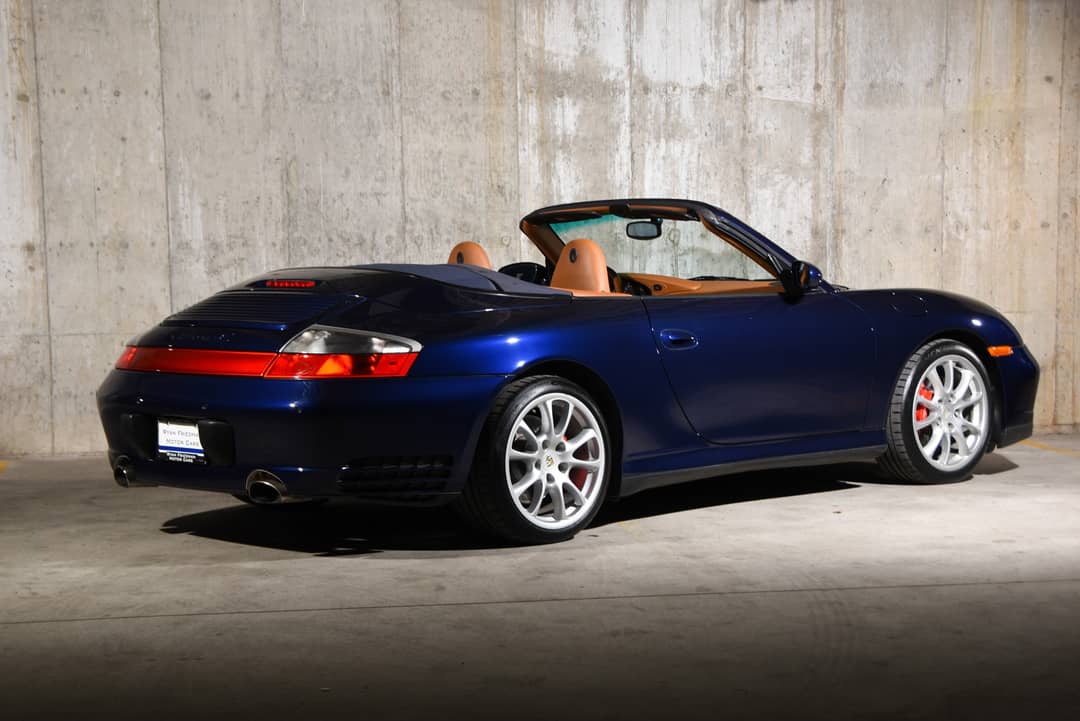 2004 Porsche 911 Carrera 4S — photo 10