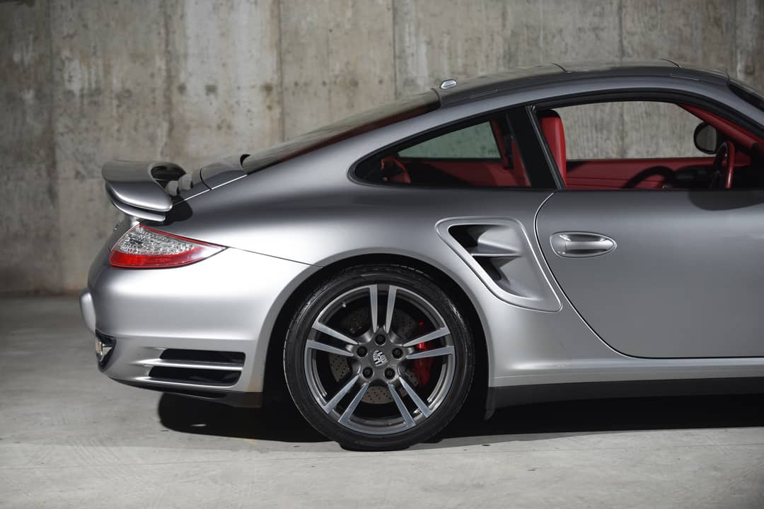 2011 Porsche 911 Turbo — photo 17