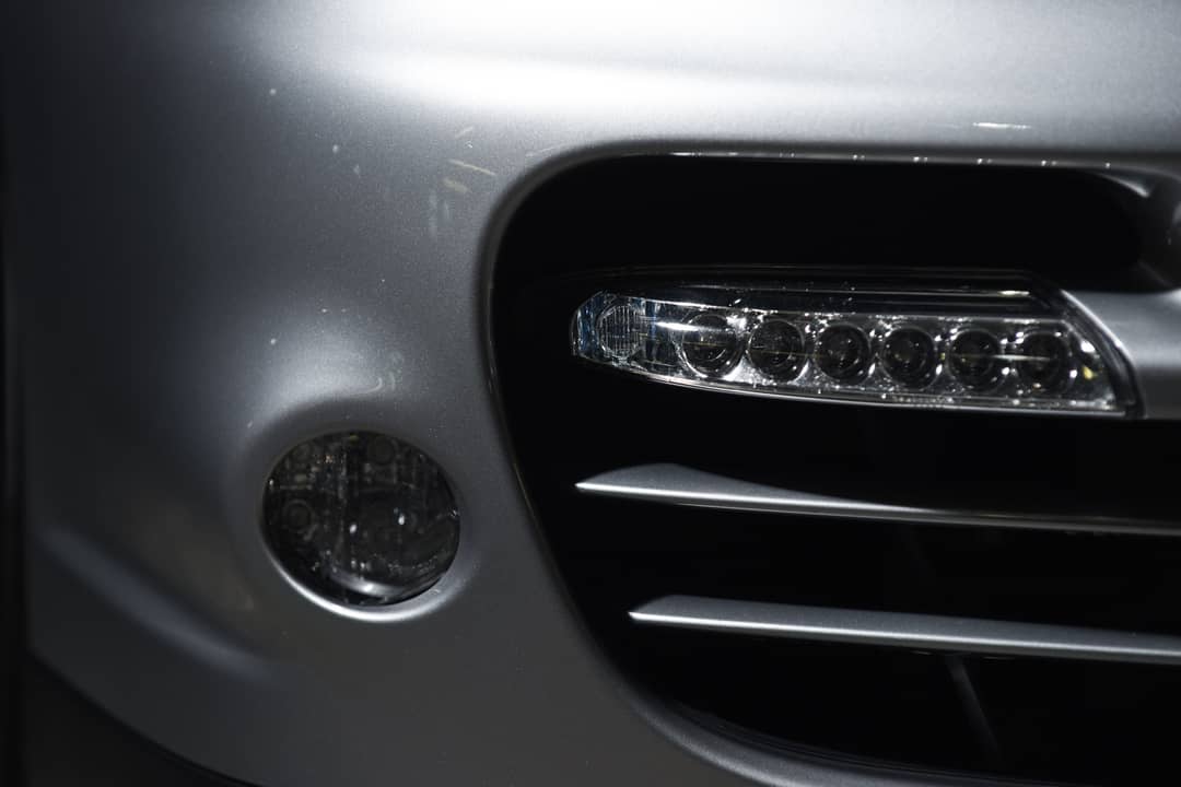 2011 Porsche 911 Turbo — photo 44